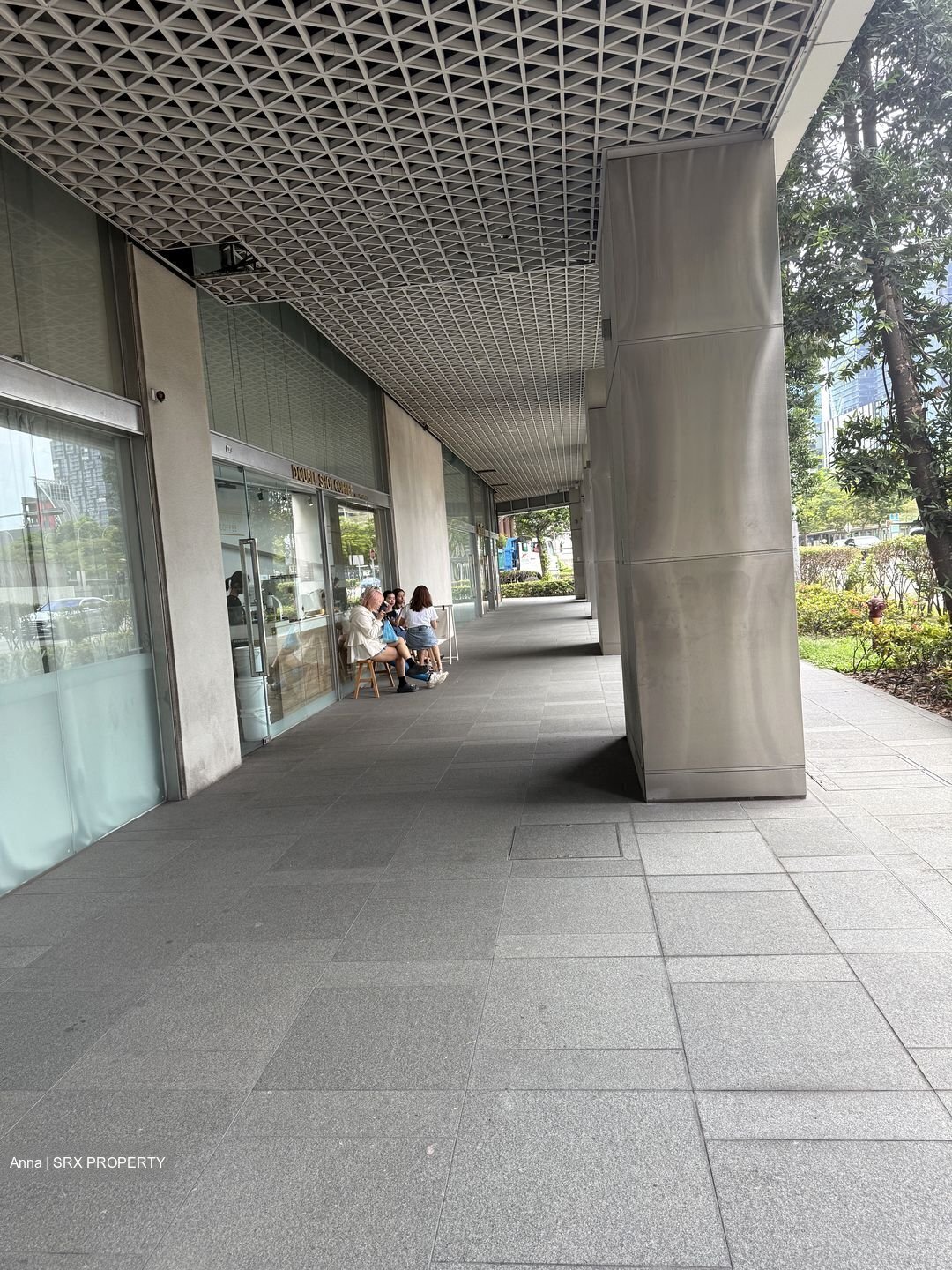 Eon Shenton (D2), Retail #524535361